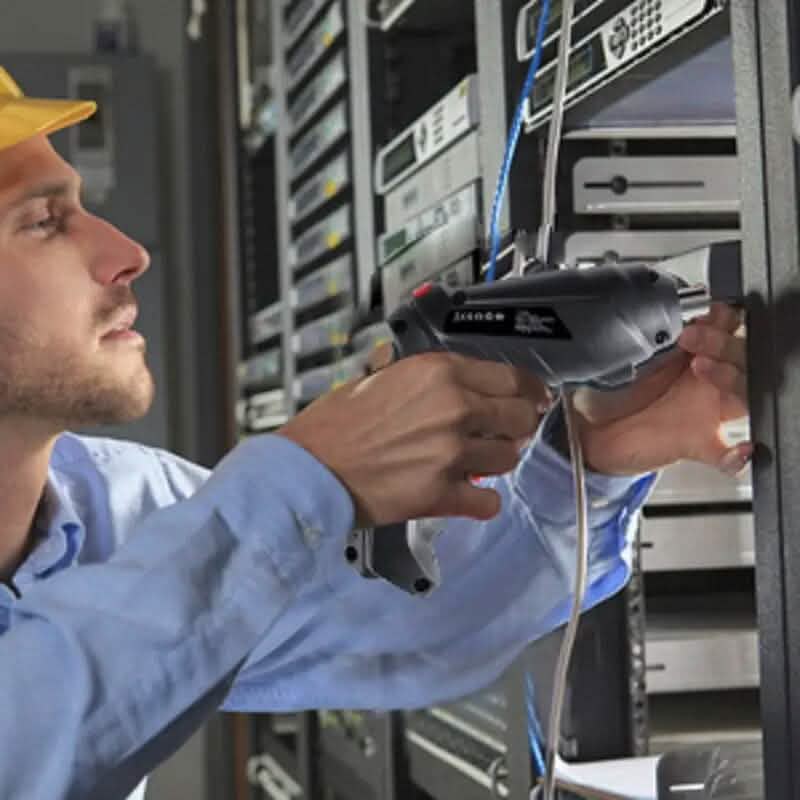 Set de 47 Piezas: Mini Taladro Eléctrico 3,6V para el Hogar